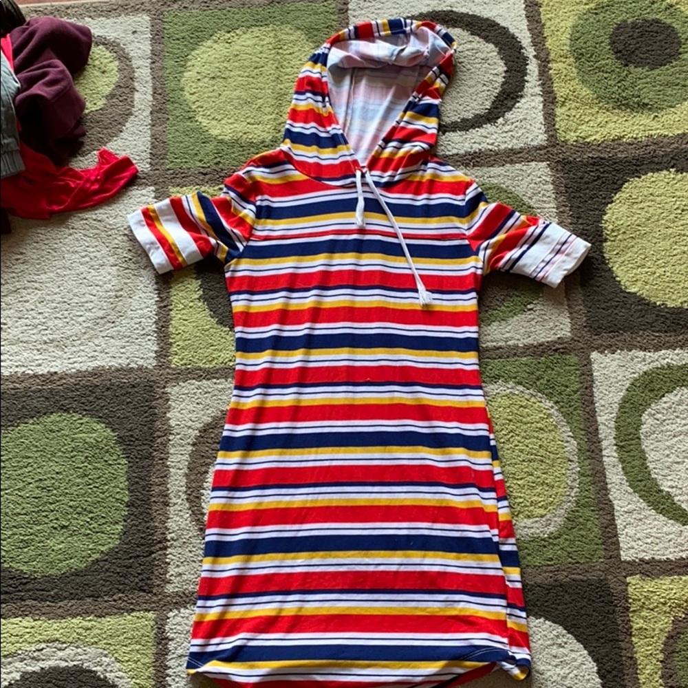 Tshirt dress with hoodie